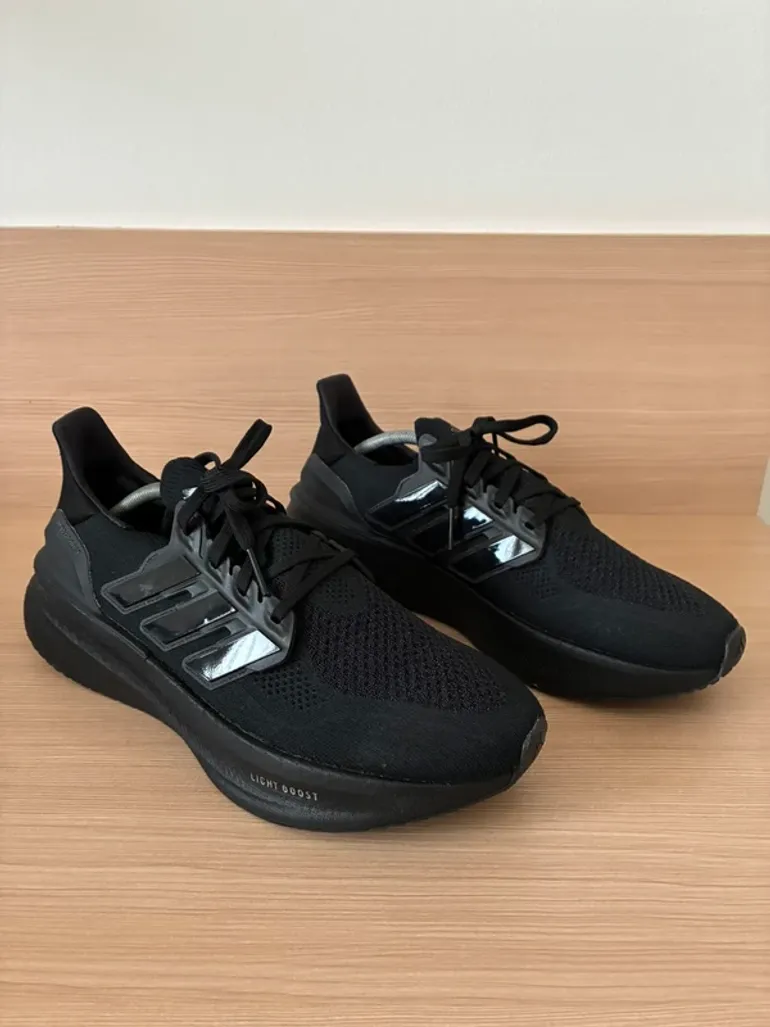 Used Adidas Ultraboost 5 bike — image 1 of 8