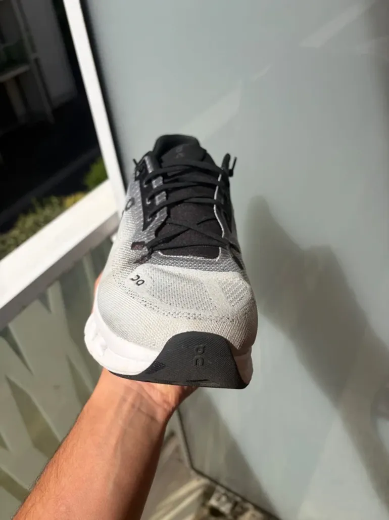 Używany On Running On Shoes bike — zdjęcie 3 z 15