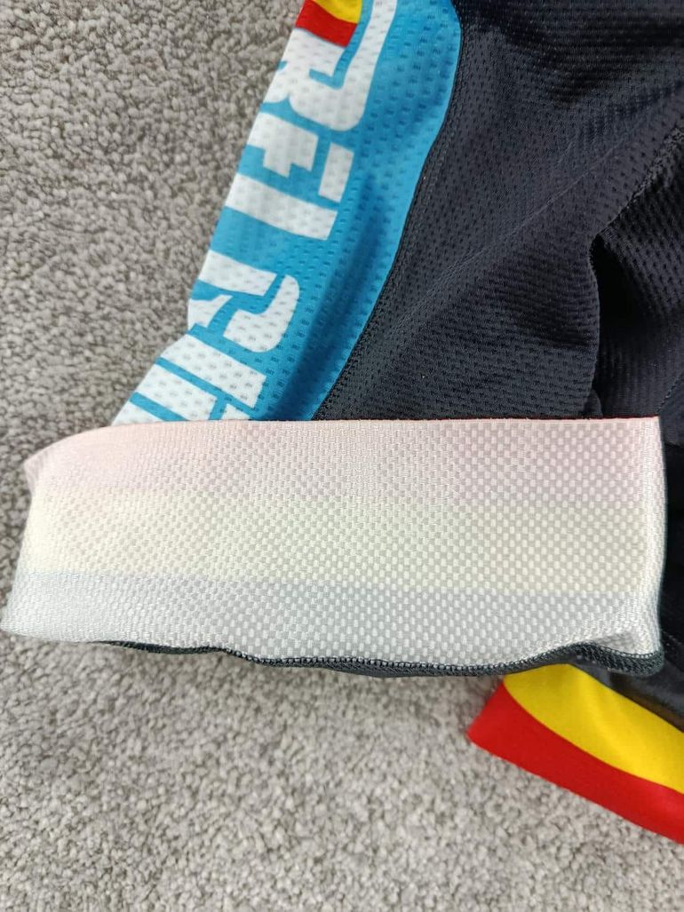 sans Bioracer cuissard court velo femme taille xs -30 7858 cyclisme route respirant Belgique bike d'occasion — image 2 sur 6