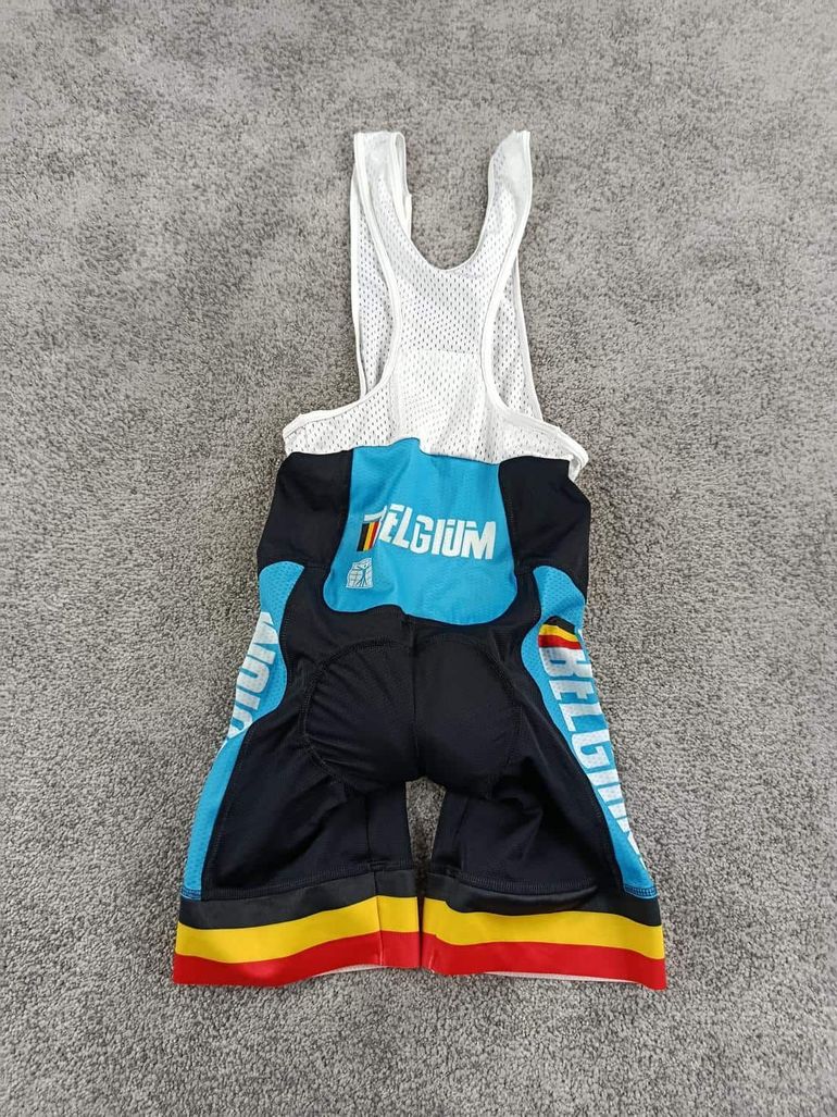 sans Bioracer cuissard court velo femme taille xs -30 7858 cyclisme route respirant Belgique bike d'occasion — image 4 sur 6