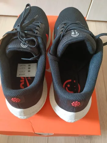 Used Nike Air Winflo 10 bike — image 7 of 10