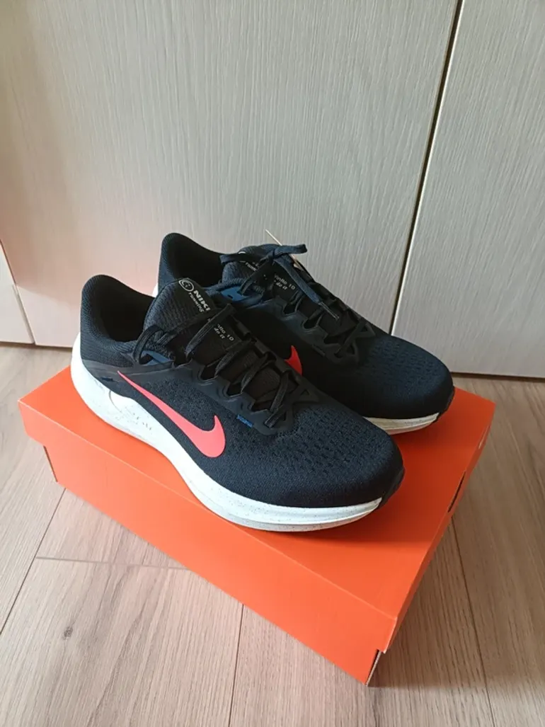 Used Nike Air Winflo 10 bike — image 4 of 10