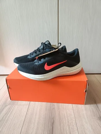 Used Nike Air Winflo 10 bike — image 2 of 10