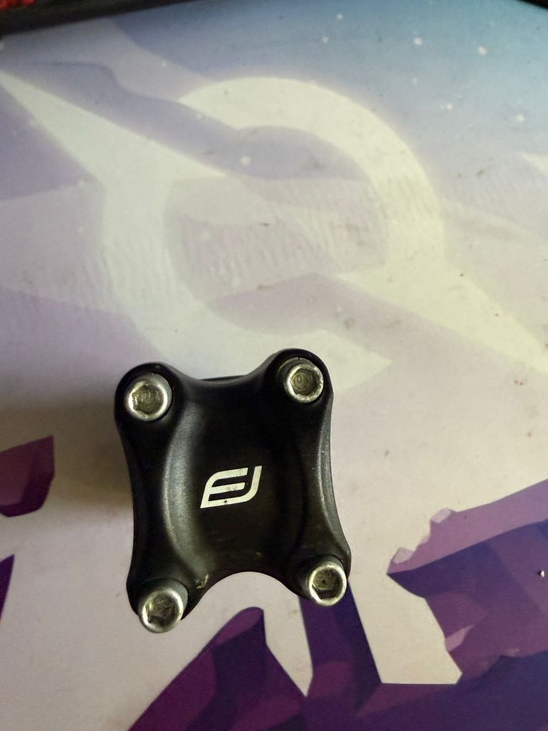 Używany Brake Force One Basic S4.4 Ahead Stem 50mm +10° Ø31.8mm 2024 bike — zdjęcie 5 z 6