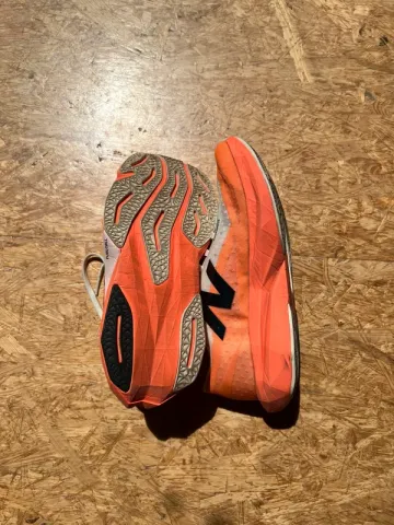 Brugt New Balance FuelCell Rebel bike — billede 7 af 8
