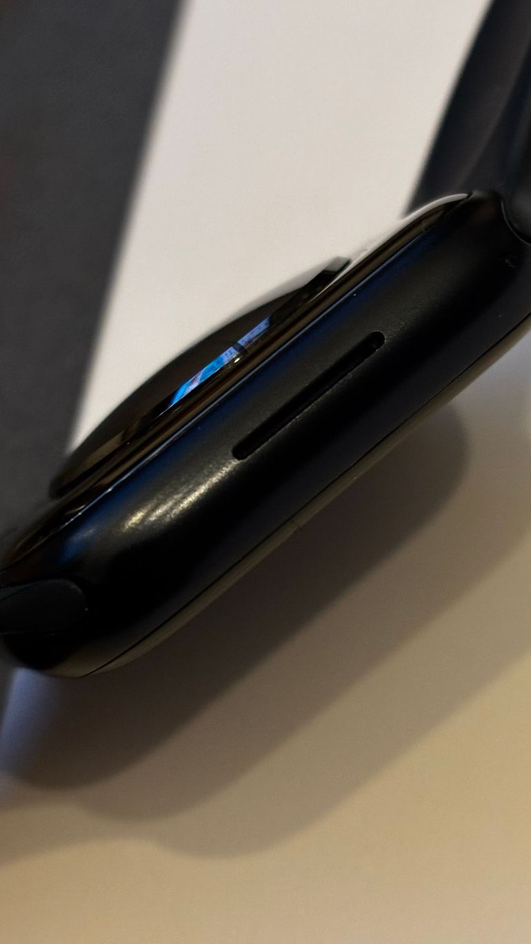 Used apple Watch Series 8 45mm GPS + Cellular bike — image 5 of 9