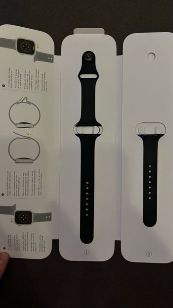 Used apple Watch Series 8 45mm GPS + Cellular bike — image 9 of 9