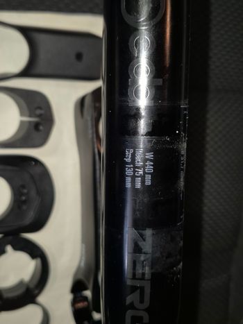 Used Deda Elementi Zero2 handlebar bike