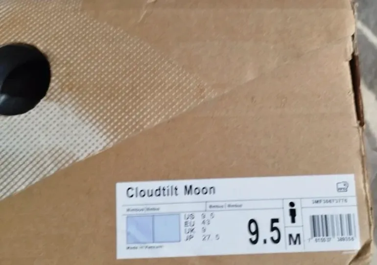 Used Ideal On Cloud Laufschuhe Größe 43 bike — image 5 of 5
