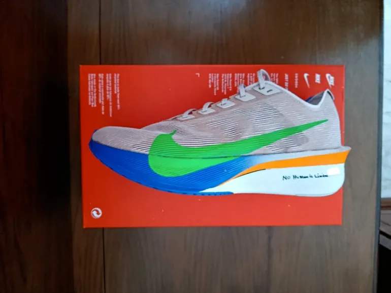 Used Scarpa Nike ZoomX Vaporfly Next% 4 Eliud Kipchoge Edition bike — image 2 of 8