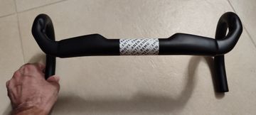 Brugt Bontrager Aero Pro Handlebar 2026 bike — billede 1 af 4