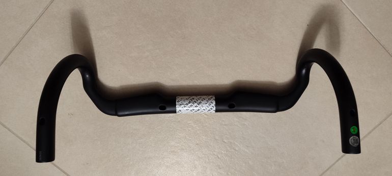 Used Bontrager Aero Pro Handlebar 2026 bike — image 4 of 4