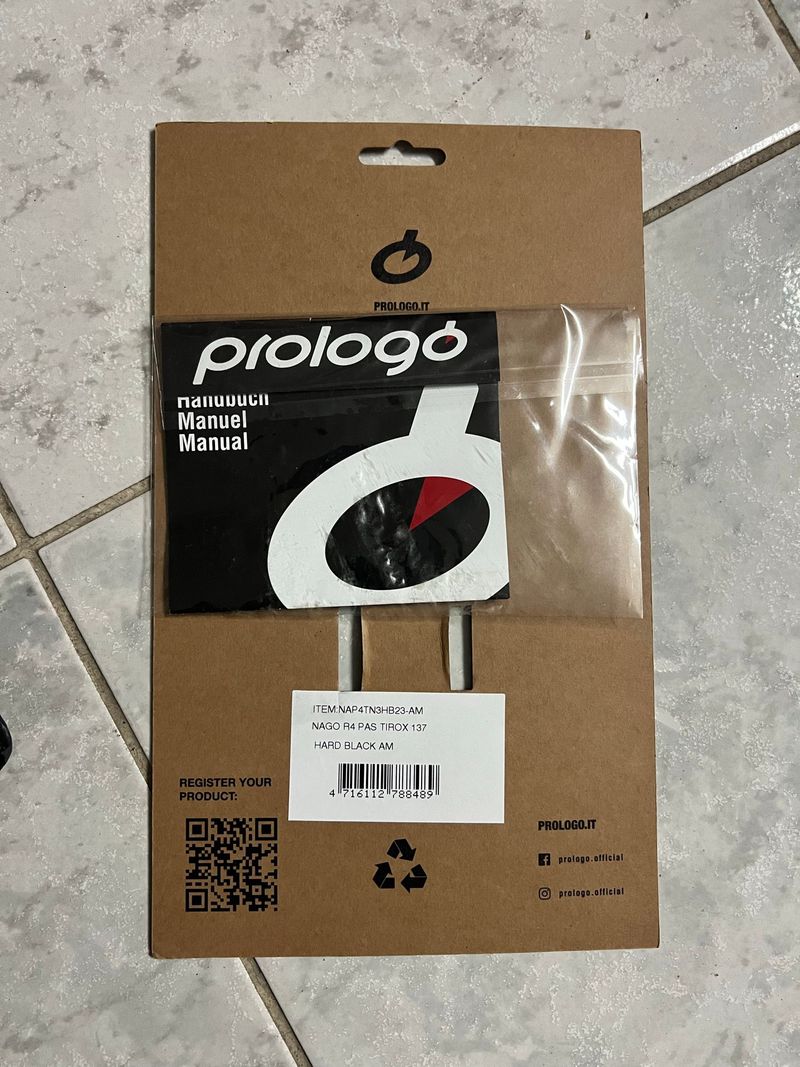 Used Prologo NAGO R4 PAS TIROX 137 Saddles & Seatposts