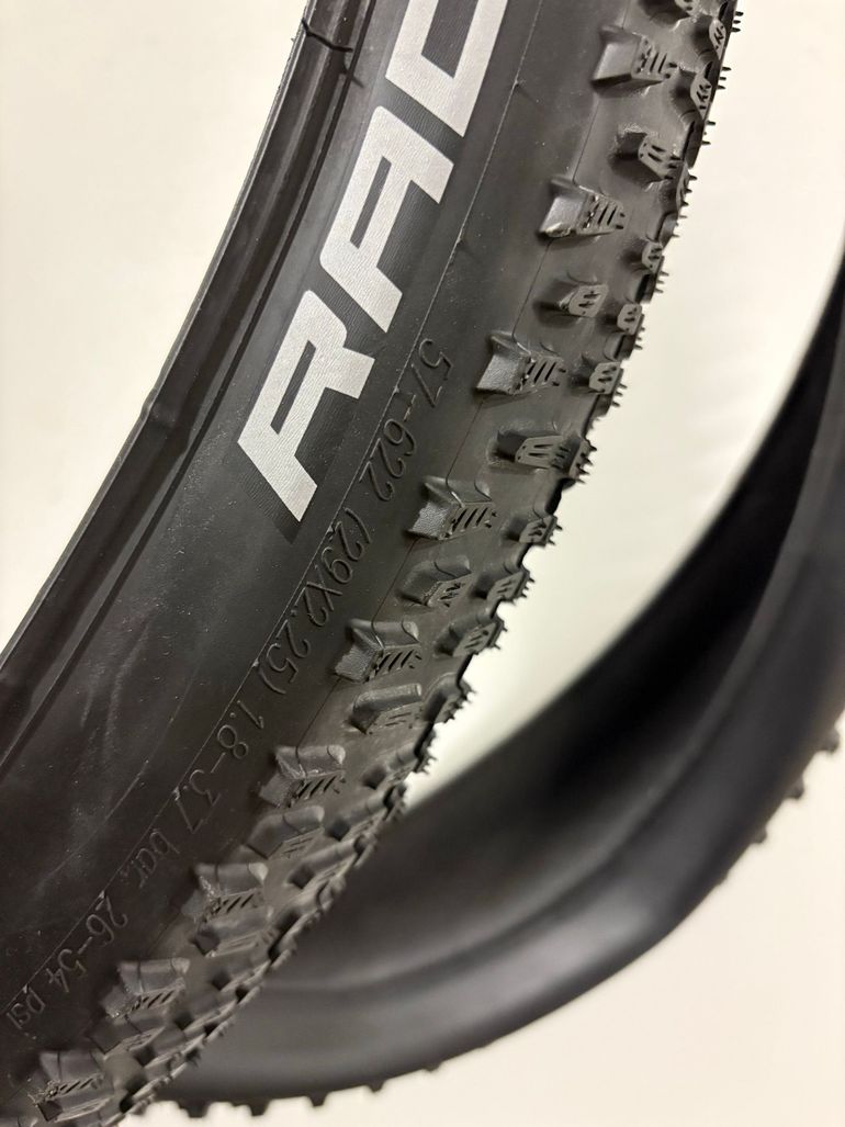 Schwalbe Racing Ray Performance Addix TLR 29 x 2, 25 bike d'occasion — image 7 sur 8
