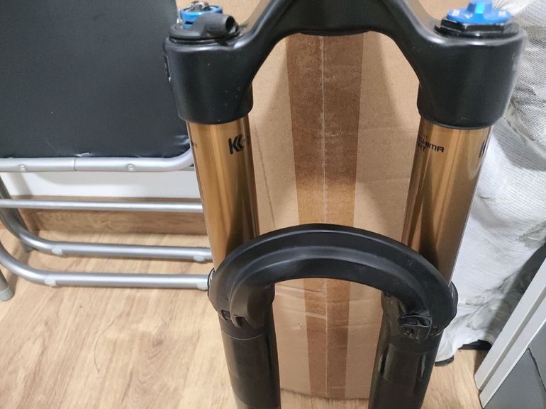 Używany Fox 34 Factory SC Fit4 bike — zdjęcie 4 z 15