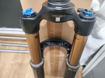 Używany Fox 34 Factory SC Fit4 bike — zdjęcie 9 z 15