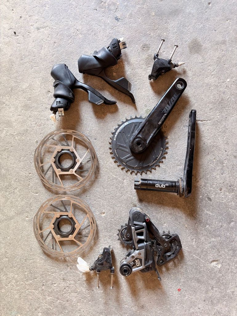 Używany Sram Rival eTap AXS GX Eagle Mullet Groupset 2025 bike — zdjęcie 1 z 4