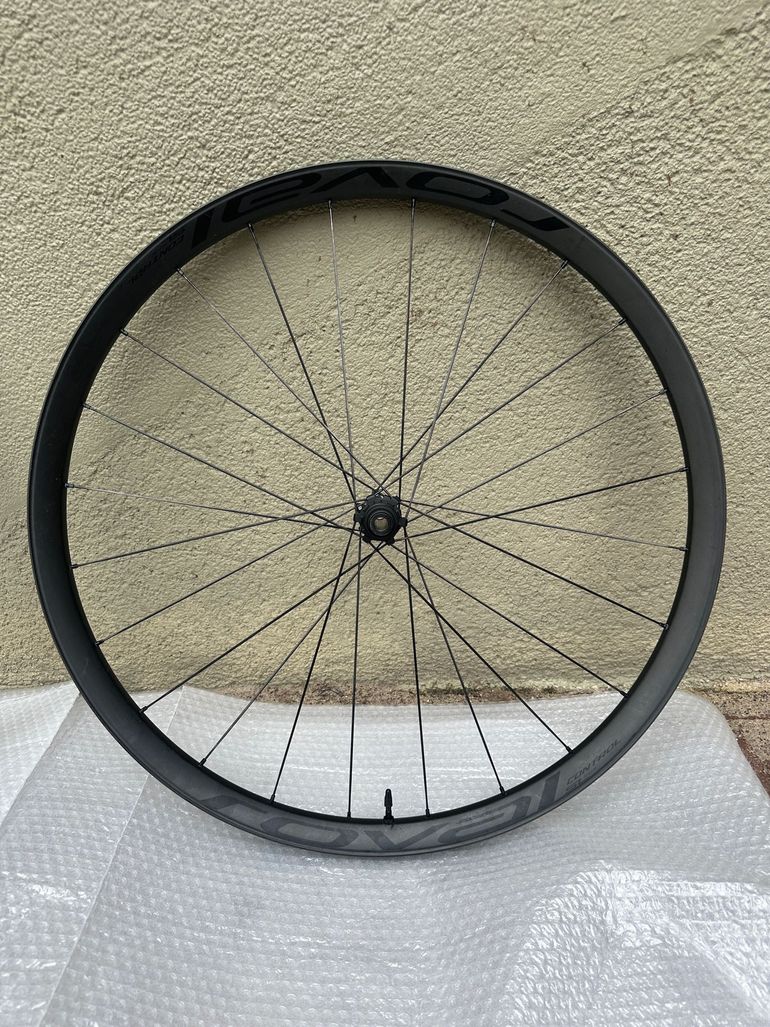 Used Specialized Roval Control SL Wheelset 2025 bike — image 2 of 3