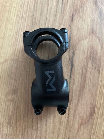 Used Newmen Evolution SL 318.4 60mm +/-6° bike — image 4 of 4