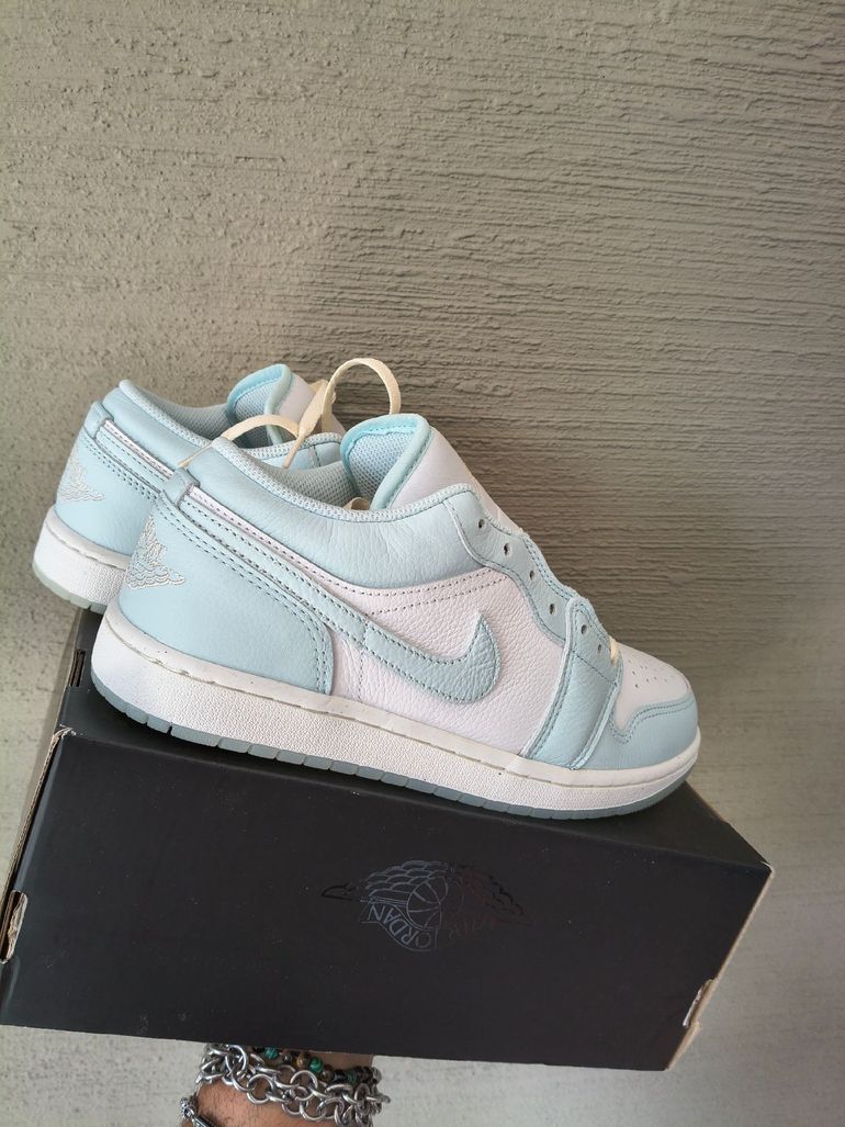 Used Nike Jordan 1 mid Azzurro tg 42 Eur Unisex bike — image 6 of 9