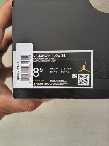 Used Nike Jordan 1 mid Azzurro tg 42 Eur Unisex bike — image 8 of 9
