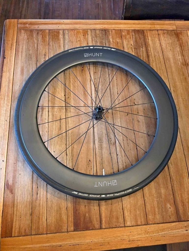 Used Hunt 65mm Carbon Wide Aero Wheelset 2022 bike — image 1 of 5