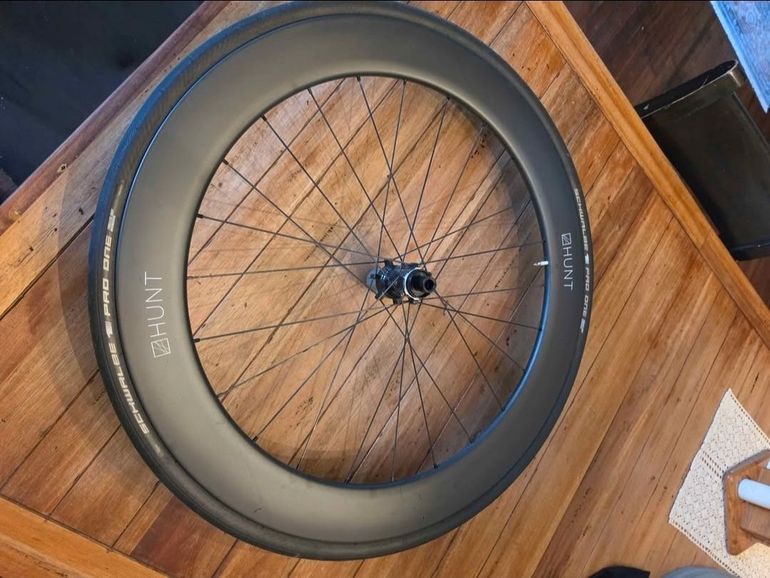 Used Hunt 65mm Carbon Wide Aero Wheelset 2022 bike — image 2 of 5