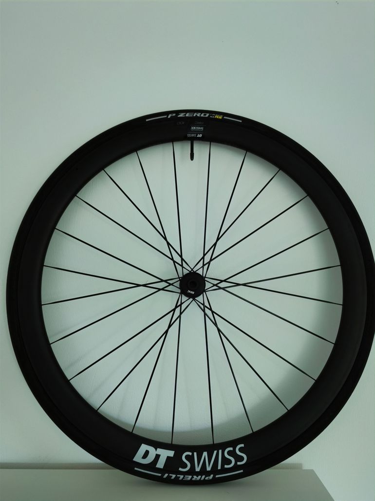 Used Dt Swiss ARC 1100 DICUT 38 DB with P Zero Race RS 2026 bike — image 4 of 4