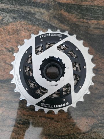 Tweedehands Sram Red E1 Kasette 10-28 bike — afbeelding 4 van 4