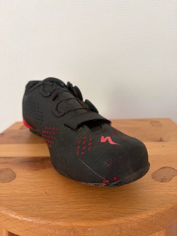 Used Specialized Torch 3.0 Road Shoe 2022 bike — image 9 of 9