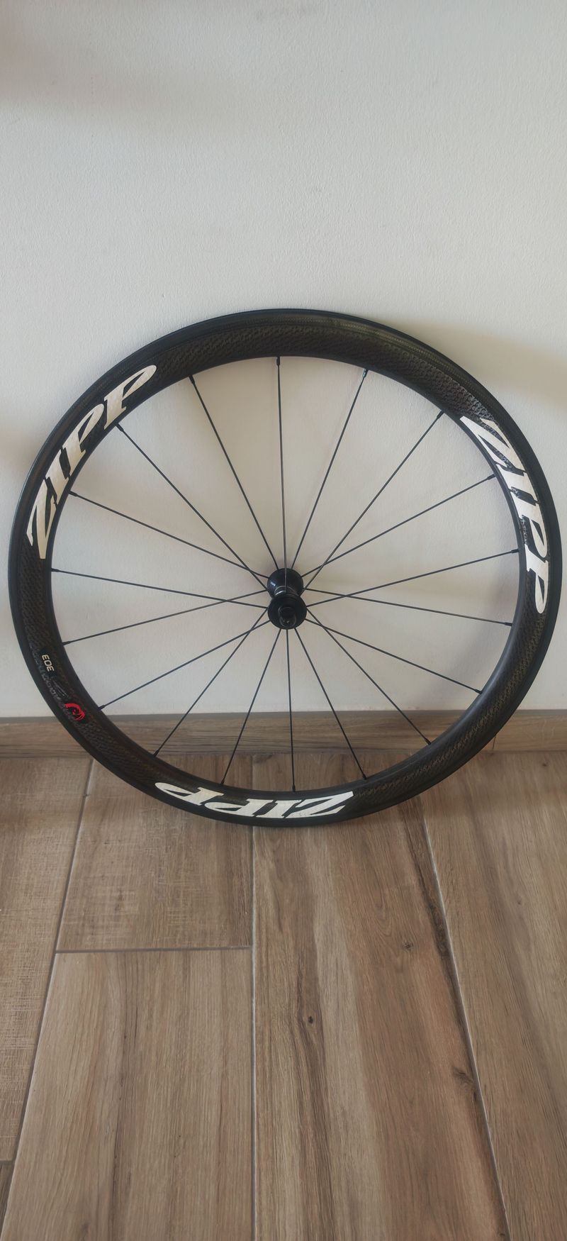 Zipp 303 Firecrest bike d'occasion — image 3 sur 12