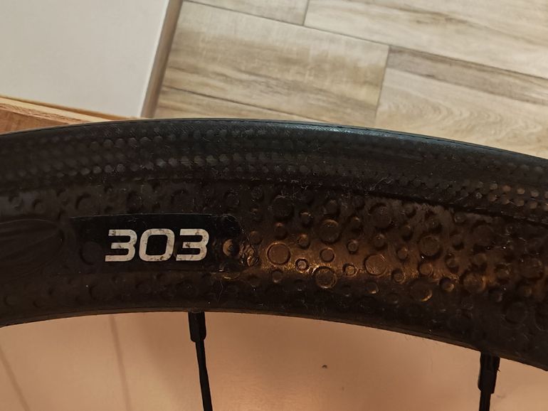 Używany Zipp 303 Firecrest bike — zdjęcie 6 z 12