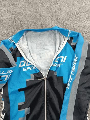 Gebrauchtes doltcini Veste velo homme taille L - 25 4637 - mi-saison bike — Bild 2 von 4