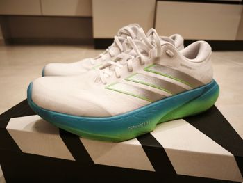 Used Adidas Supernova Rise 3 Running Shoes 2026 bike — image 2 of 5