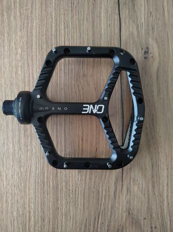 Używany Oneup Flat Aluminium Pedals bike