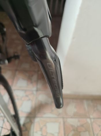 Used Shimano Ultegra R8100 12-speed Groupset bike — image 3 of 15