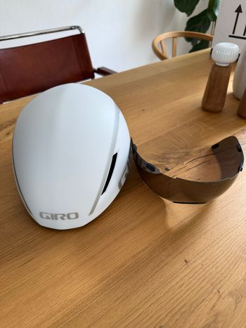 Tweedehands Giro Aerohead MIPS Helmet 2024 bike — afbeelding 2 van 6