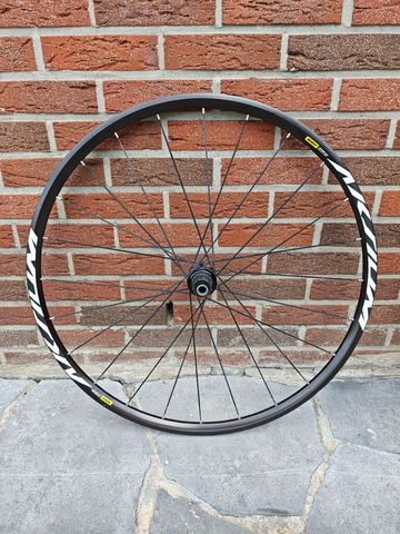 Tweedehands Mavic Aksyum Elite UST Discs Shimano Wheels