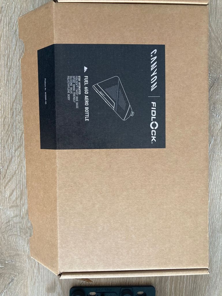 Used Canyon Fuel Aero Bottle Cage 2026 bike — image 2 of 3