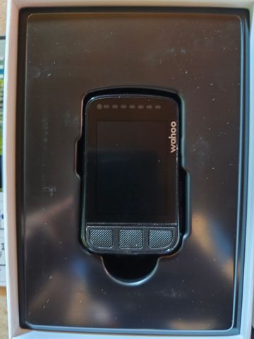 Brugt Wahoo ELEMNT BOLT v2 GPS Cycling Computer 2025 bike — billede 4 af 7