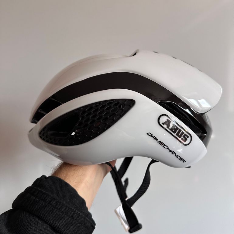 Used ABUS Gamechanger Polar White Helmet size S bike — image 5 of 11
