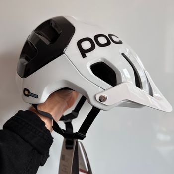 Used POC Tectal Race MIPS Hydrogen White L bike — image 6 of 9