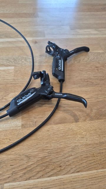 Używany Sram Guide T 2024 bike — zdjęcie 2 z 4