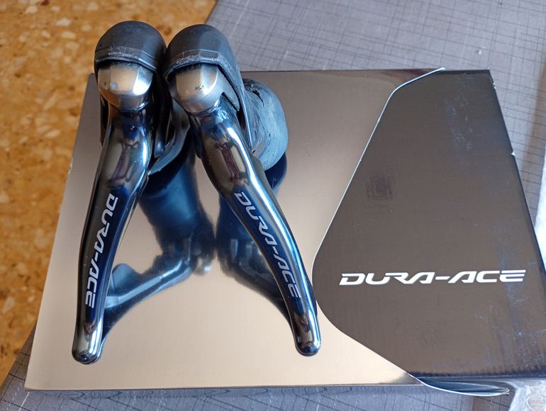 Używany Shimano Dura-Ace 9000 Groupset 2014 bike — zdjęcie 2 z 5
