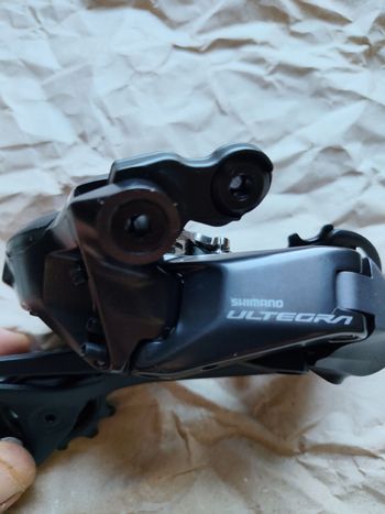 Used Shimano Ultegra Di2 12-speed Rear Derailleur + Front Derailleur bike — image 3 of 6