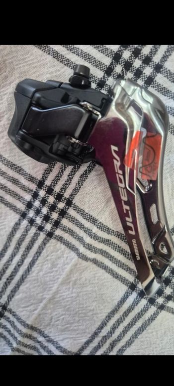 Used Shimano Ultegra Di2 12-speed Rear Derailleur + Front Derailleur bike — image 2 of 6