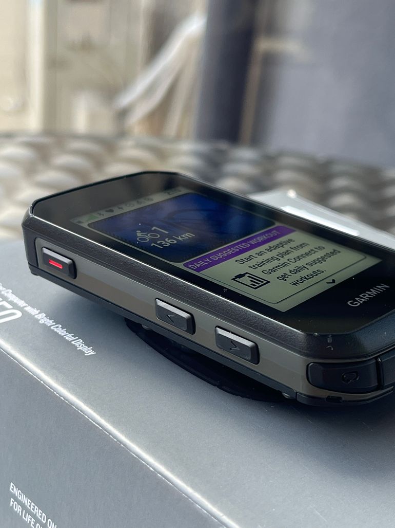 Used Garmin Edge 550 GPS Bike Computer bike — image 7 of 10