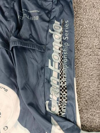 Used Descente maillot velo homme taille l -39 6832 cyclisme route Specialized grand fondo bike — image 8 of 9