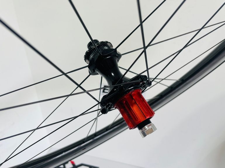 Used Campagnolo Bora Ultra WTO 60 Disc Brake 2026 bike — image 4 of 5