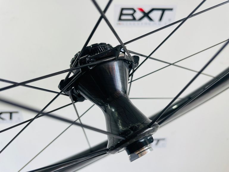 Used Campagnolo Bora Ultra WTO 60 Disc Brake 2026 bike — image 5 of 5